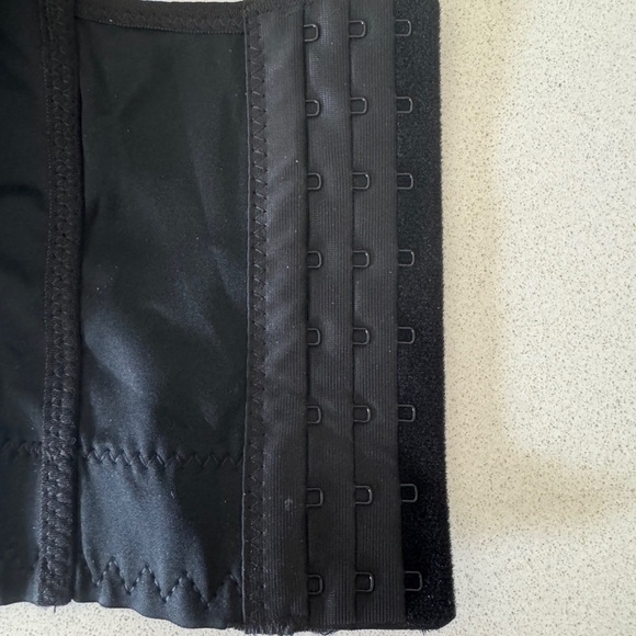 Underwire Bra, 46D - Picture 4 of 6